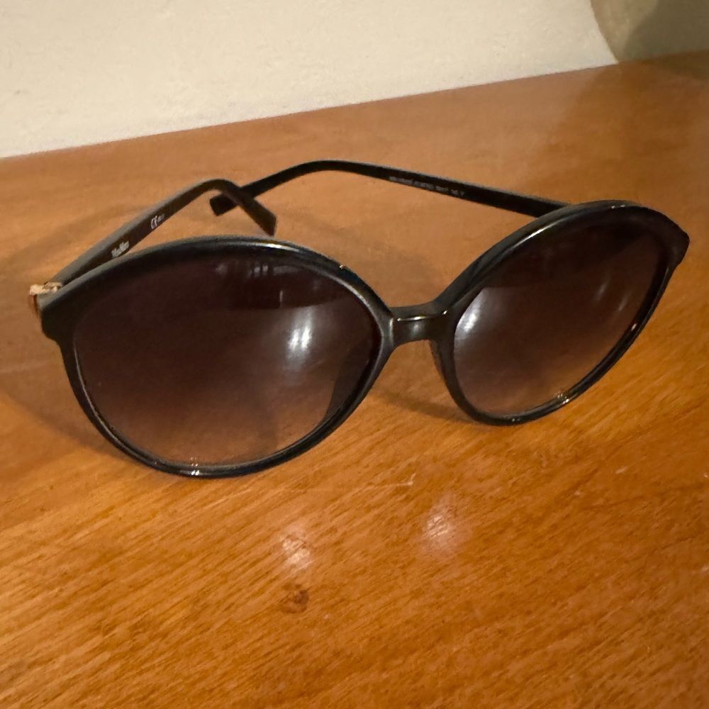 Max Mara Black Cat Eye Sunglasses